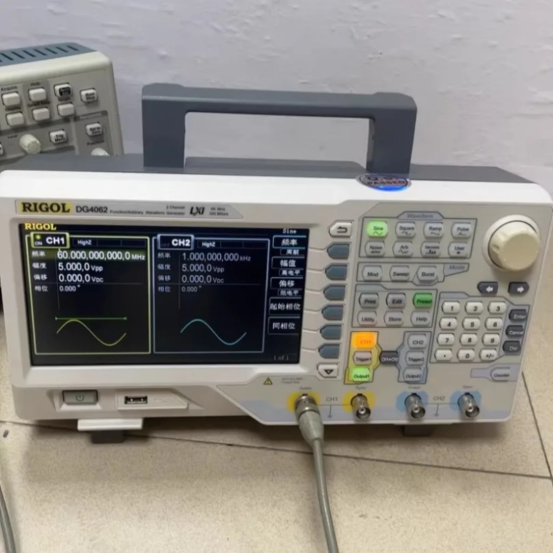 1PC RIGOL DG4062 60MHz 2CH Arb - огляд і ціна Function Arbitrary Waveform Generator