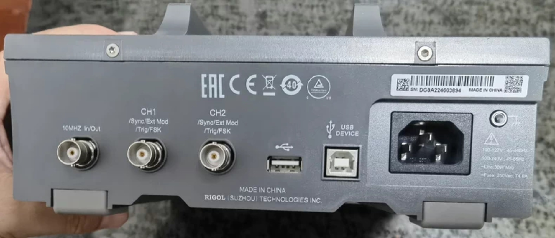 Rigol DG812 - 10 MHz Function  - огляд і ціна Function Arbitrary Waveform Generator